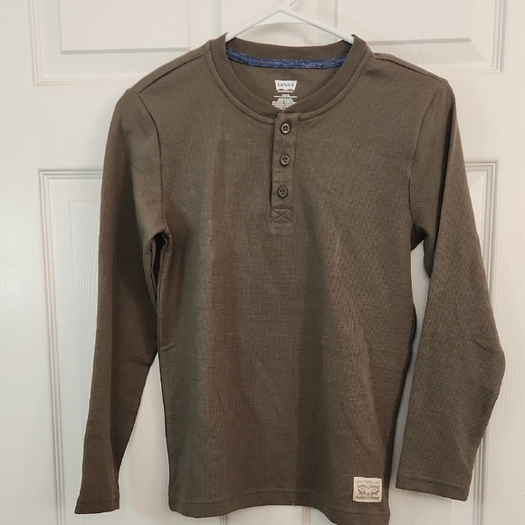 Levi's Green Long Sleeve Tee with Henley Neckline - Picture 1 of 4